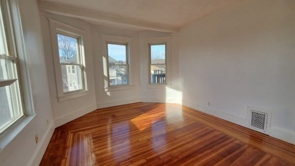 Photo - 11 Davis Rd Unit 3