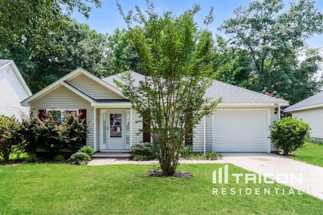 Building Photo - 256 Redbud Dr Rental