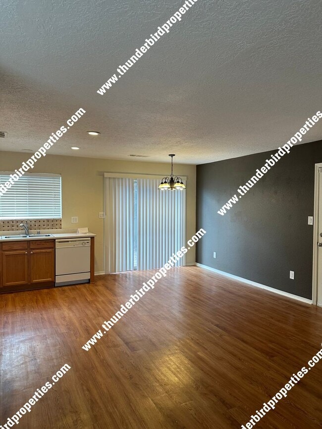 Photo - $500 off first months rent!!  Gated commun...