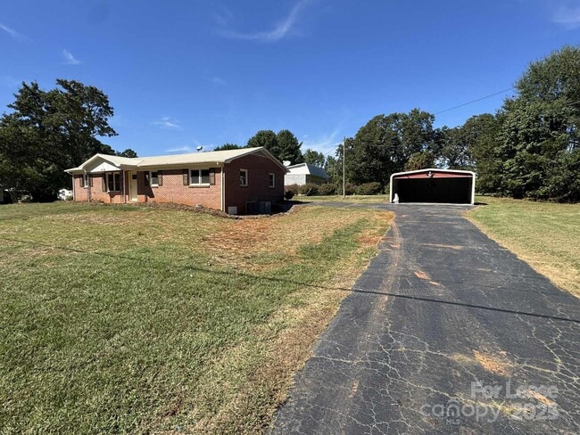 Photo - 4336 E Maiden Rd