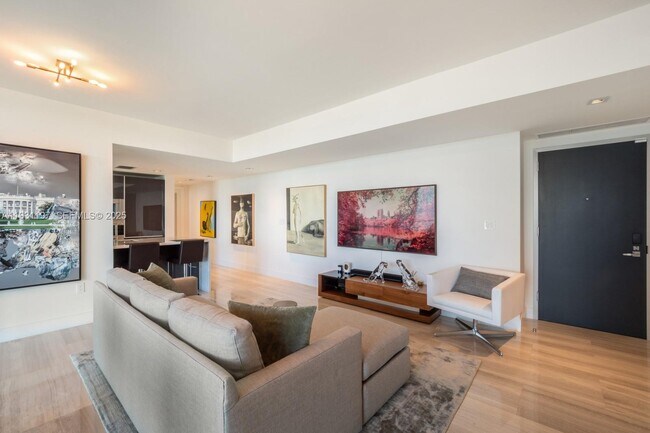 Photo - 1451 Brickell Ave Unit 2405