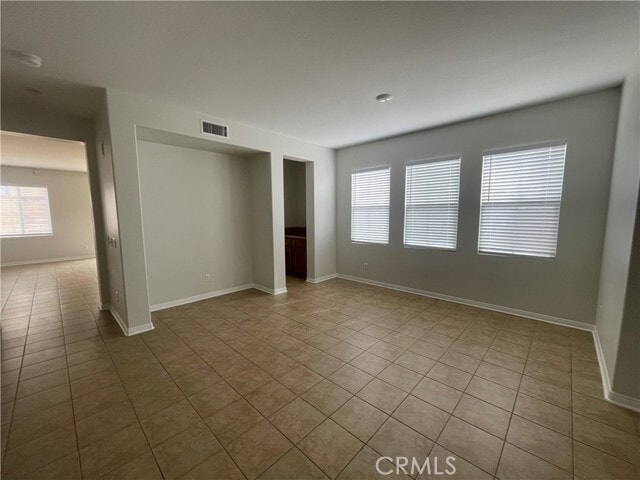 Photo - 37280 Parkway