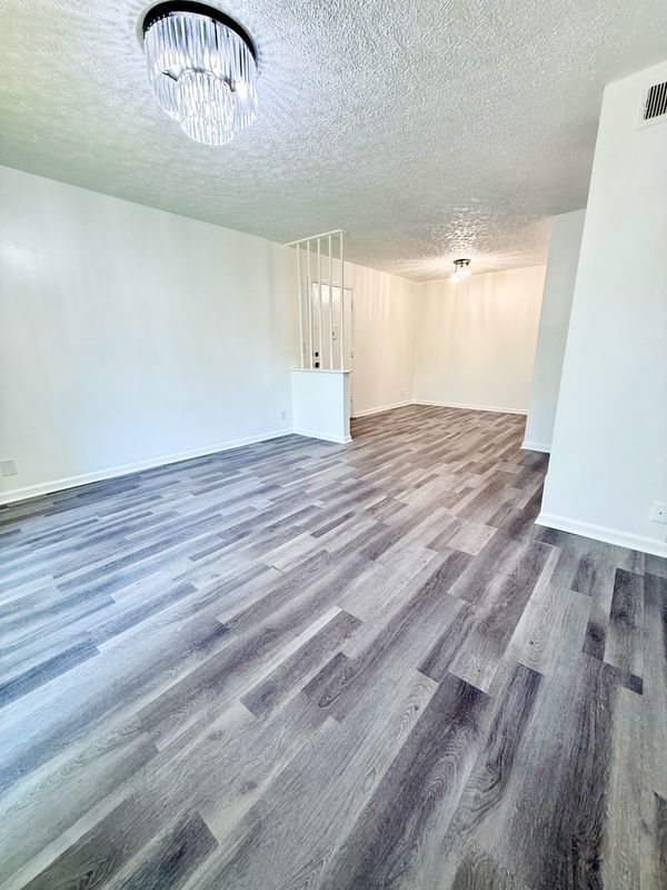 Photo - 7076 Wildwood Cir