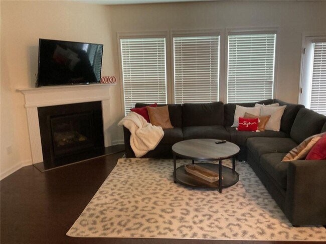 Photo - 7305 Heritage Oak Ct