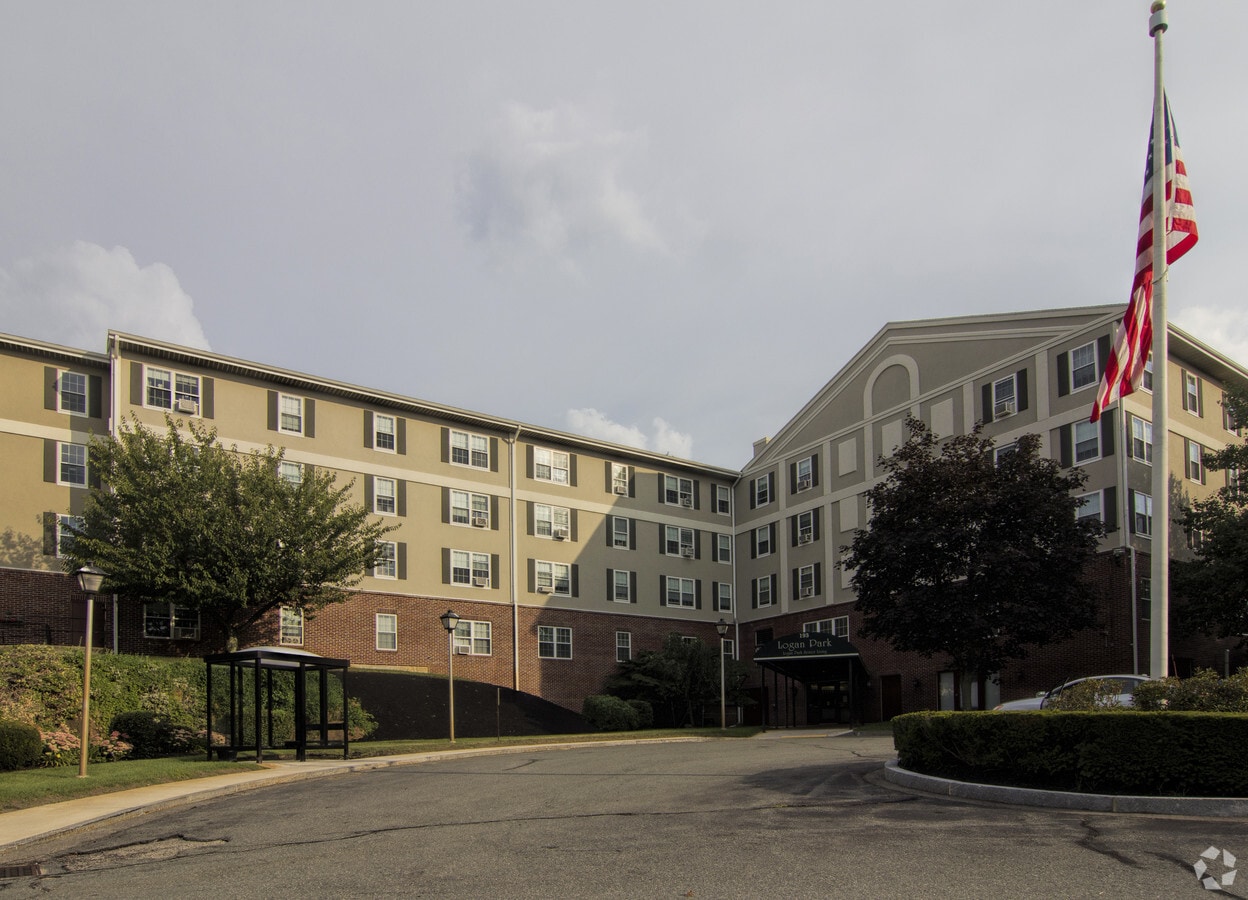 Photo - Logan Park Senior Living