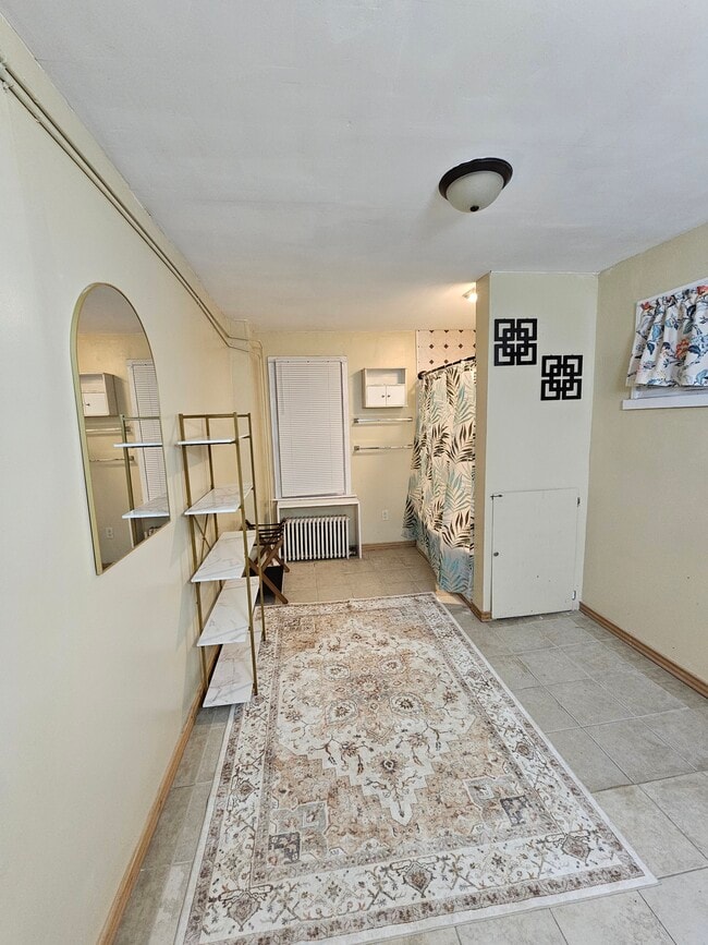 Photo - 1253 W Arch St