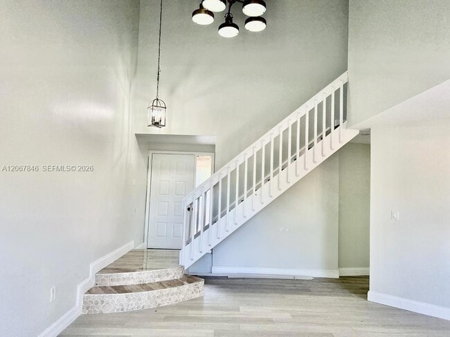 Photo - 900 SW 113th Terrace