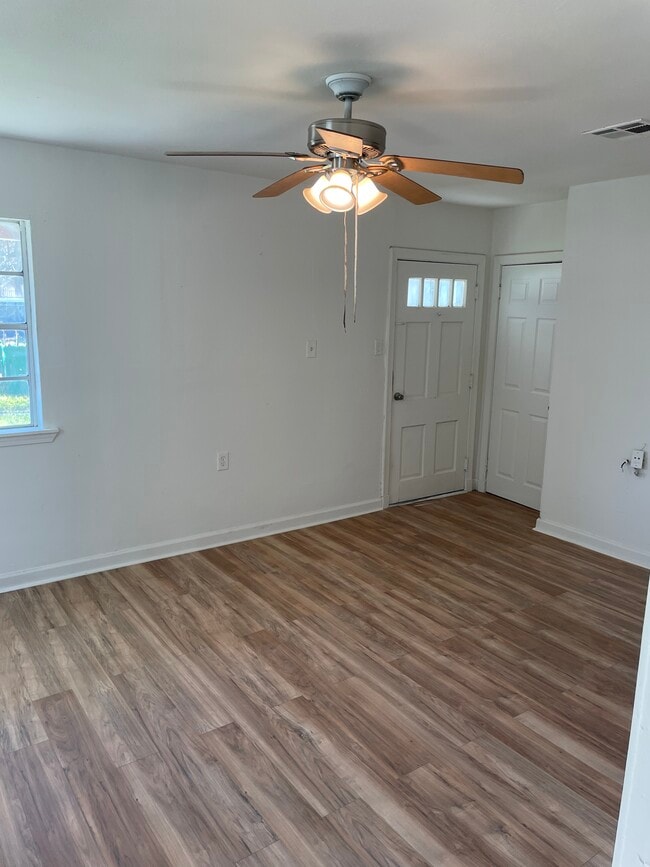 Photo - 1117 Evergreen Dr