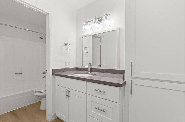 Photo - Bevia Apartments ||