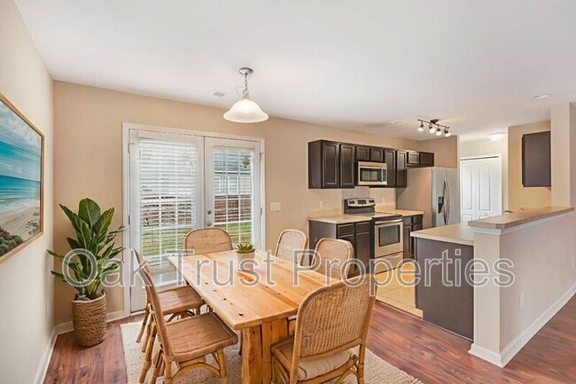 Photo - 114 Tyger St