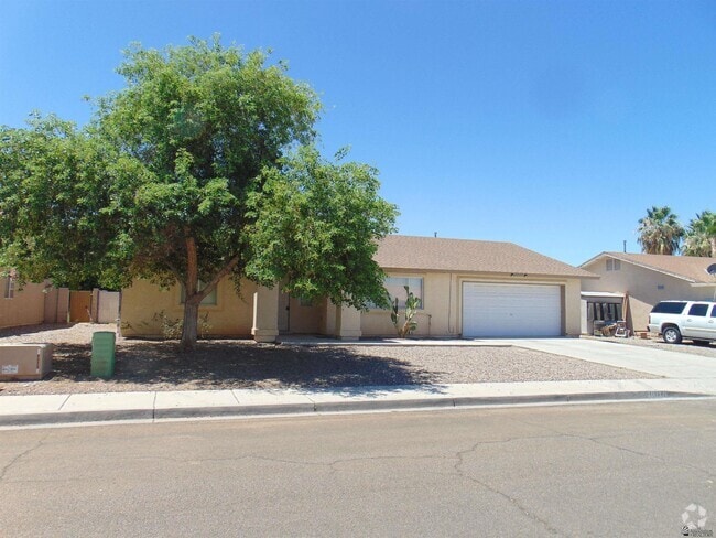 Building Photo - 11377 E 26th St Rental