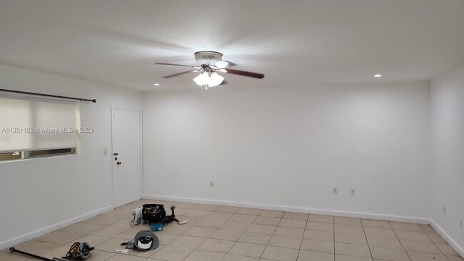 Photo - 11930 NE 19th Dr