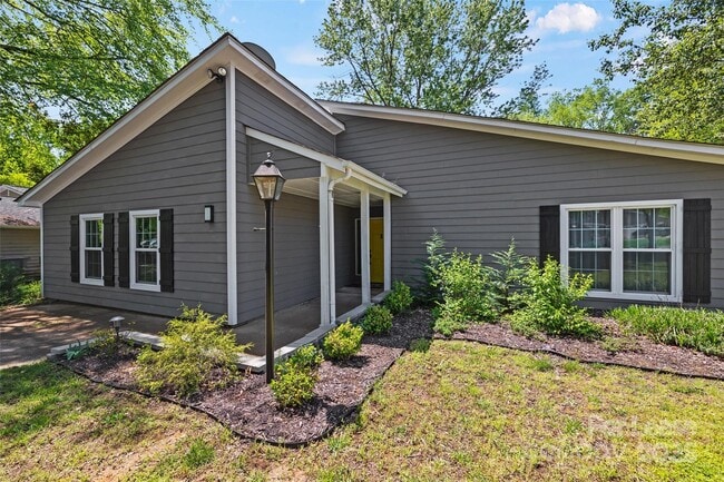 Photo - 6801 Stillmeadow Dr