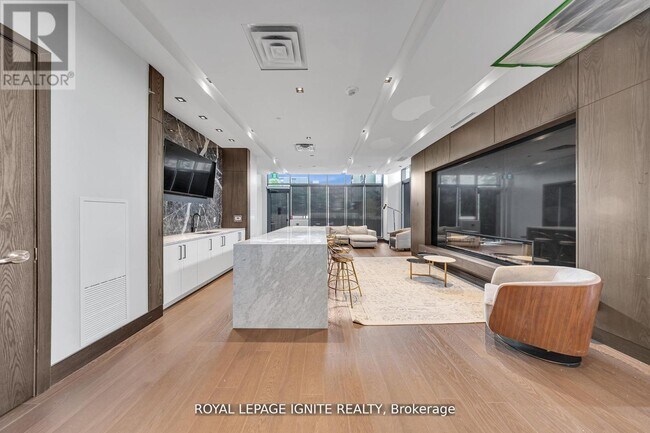 Photo - 1461 Lawrence Ave W Unit 304