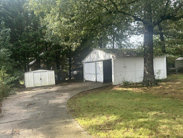 415 Carey Ave
