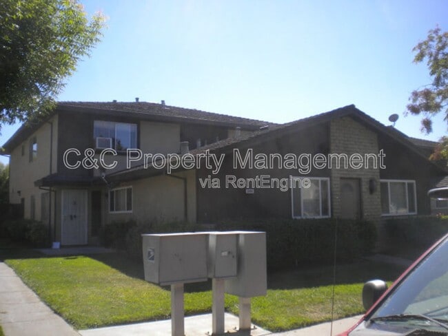 Building Photo - 5496 Judith St Rental