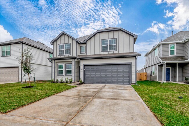 Photo - 811 Gavin Walker Dr