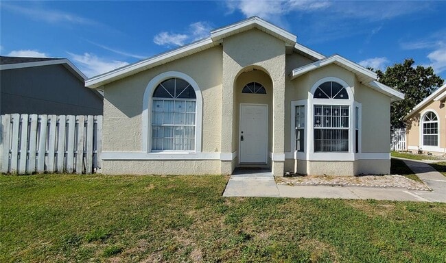 Building Photo - 2370 Harbor Town Dr