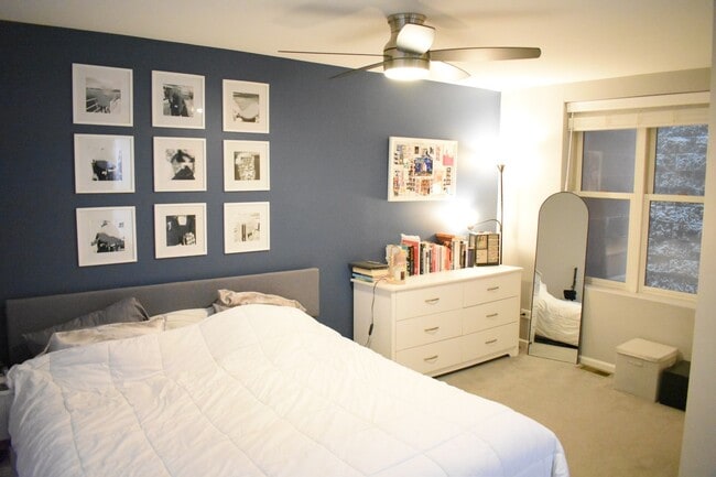 Photo - 2851 N Southport Ave Unit A