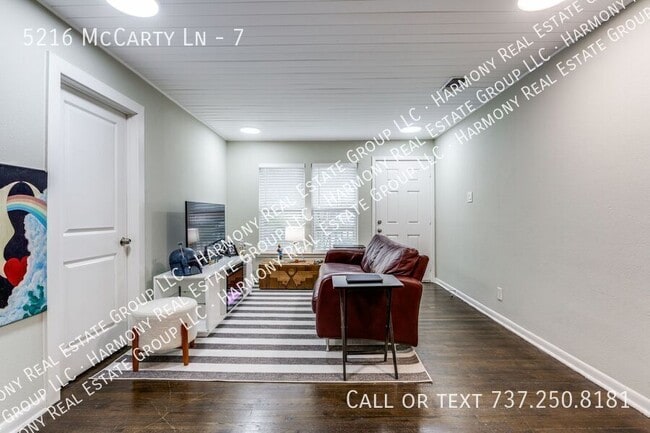 Photo - 5216 McCarty Ln Unit 7