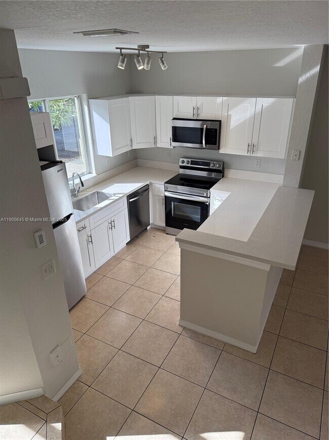 Photo - 20439 NW 15th Ave