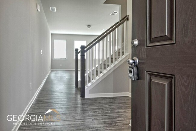 Photo - Prime Newnan Location! 2023 build, 3 bedroom townhome within walking distance to Downtown, The LI...