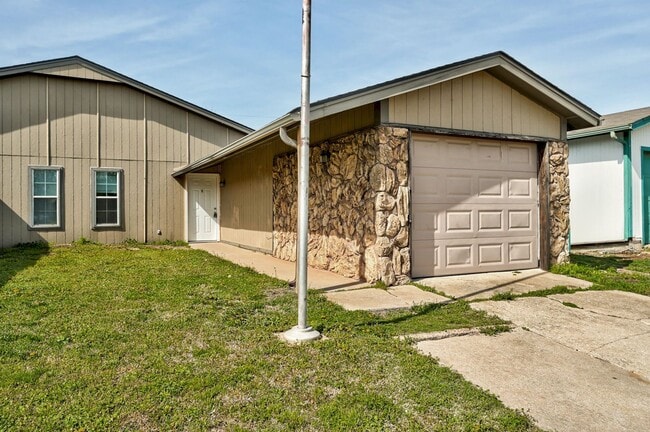 Photo - Welcome Home – Where Comfort Meets Modern Living!