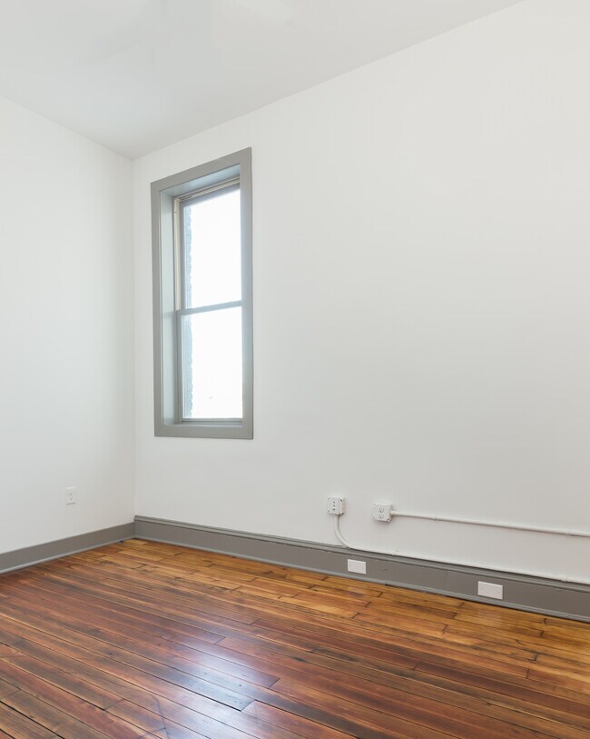 Photo - 1209 Hull St