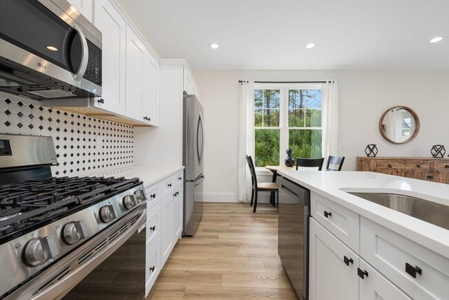 Photo - 50 S County Trail