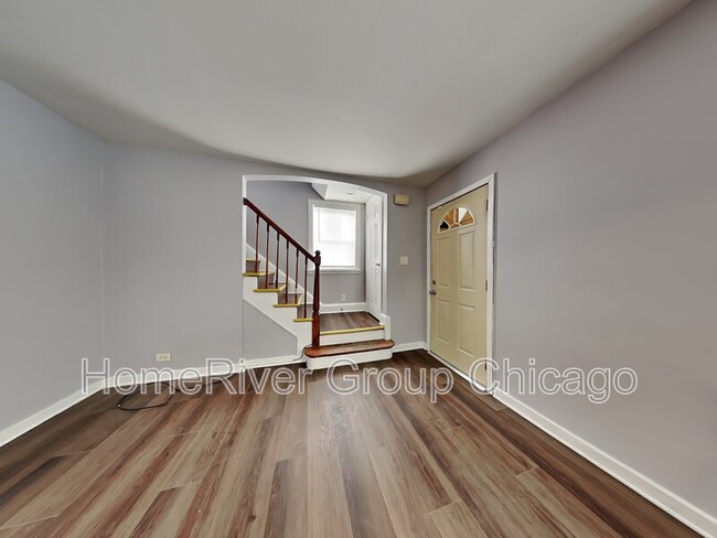 Photo - 2209 E 97th St House