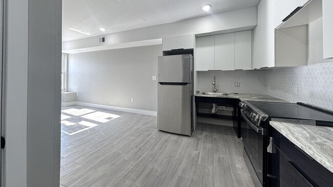 Photo - 5341 Chestnut St Unit 1