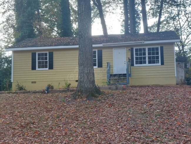 Photo - 5766 Hillside Dr NW