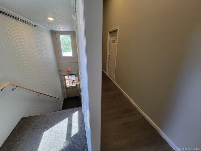 Photo - 158 Greenwood Ave Unit 202