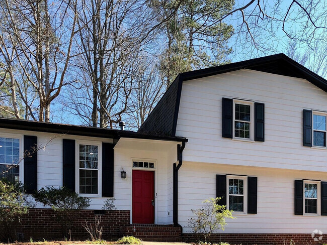 Building Photo - Room in House on N Harrison Ave