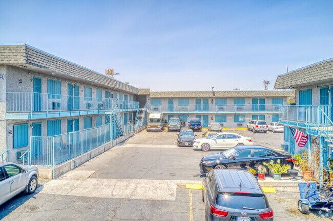 Fremont Palms Apartments - Fremont Palms Apartments