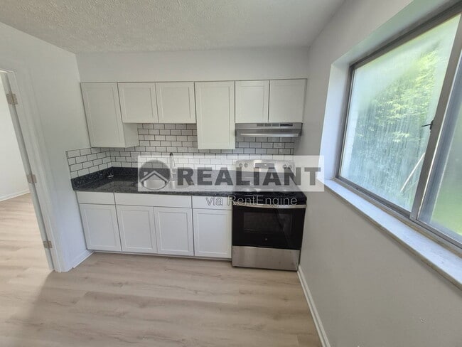 922 Highland Ave Unit 29