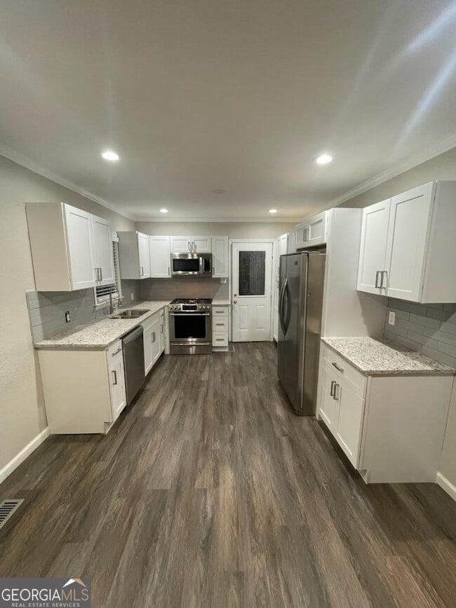 Photo - 1811 51st St