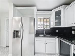 Photo - Northwest 182nd Street, Hialeah, FL 33015 ...