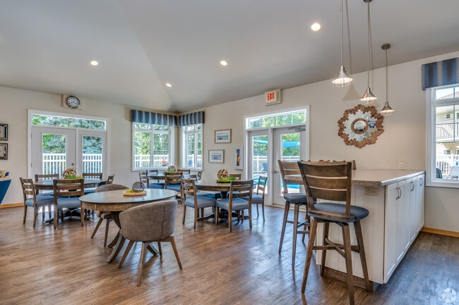 Scheuring Heights Apartments