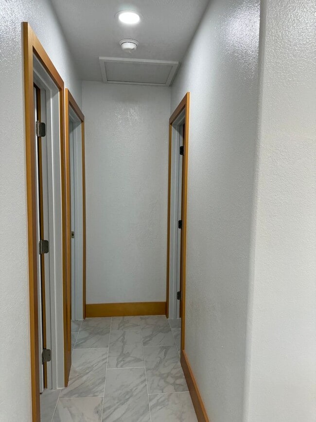 Photo - Newly Renovated 2 Bedroom / 1 Bathroom Cottage for Rent in Makawao!