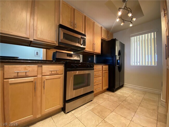270 E Flamingo Rd Unit 215