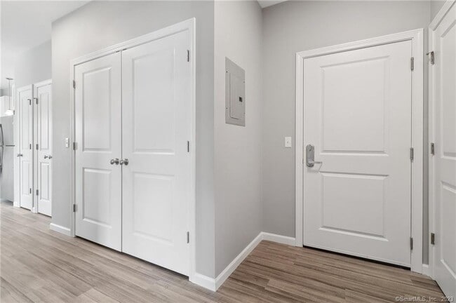 Photo - 10 Steele Blvd Unit 202