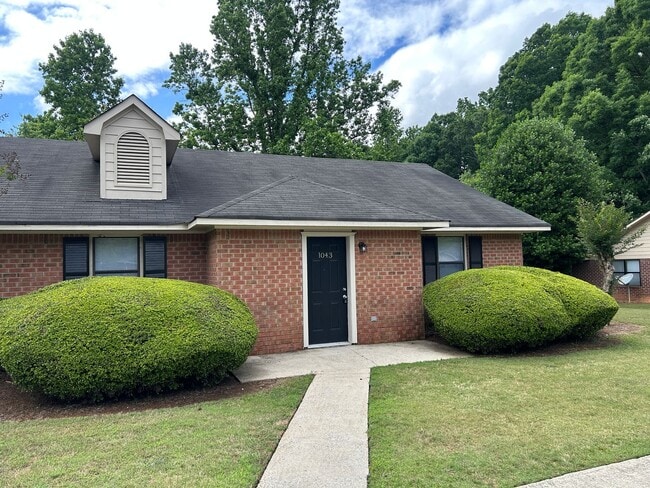 Photo - 1041/1043 Cantrell Ln Unit 1043 Cantrell Ln