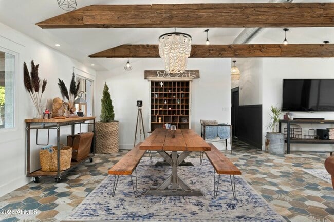 Photo - 1152 E Malibu Dr