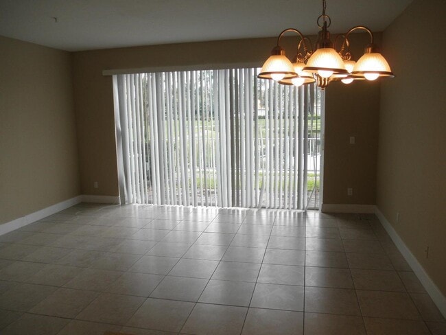 Photo - 1011 Pipers Cay Dr