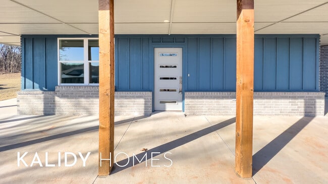 Photo - 17636 Salma Rd