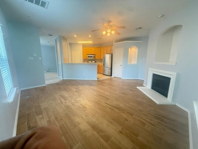 Photo - 1900 Scofield Ridge Pkwy