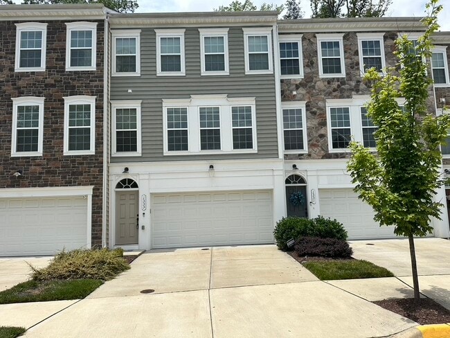Photo - 1333 Gilmore St Townhome