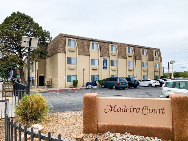 Photo - Madeira Court