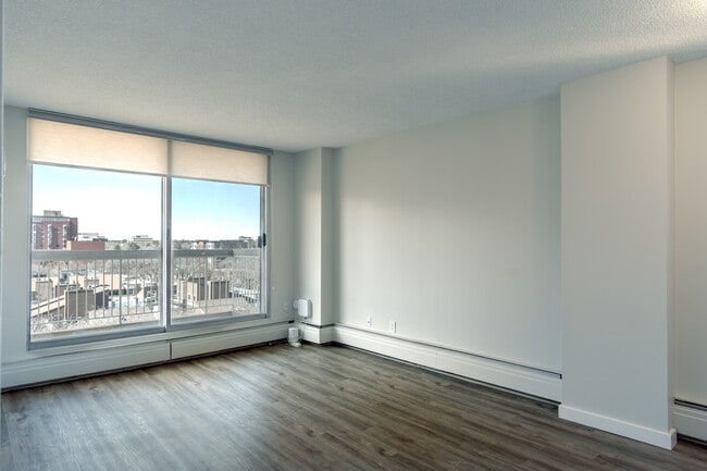 Photo - The Mountbatten Apartments